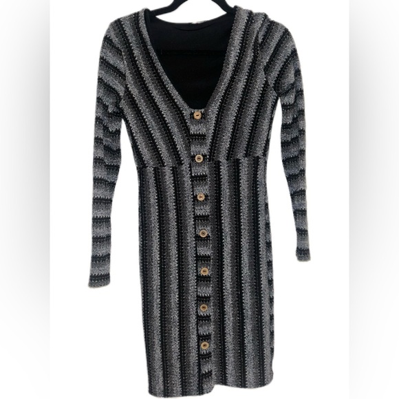 Vintage Gray Long Sleeve Striped Knit Dress with buttons for design size small - Picture 1 of 11